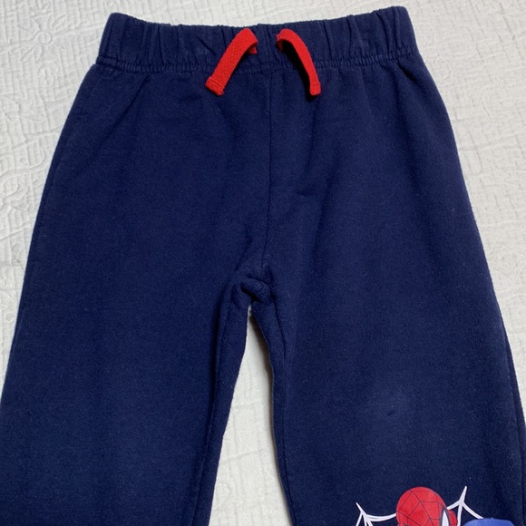 2T (4/$20) Spider-Man Sweatpants by Marvel - Picture 3 of 11